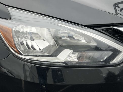 Used 2019 Nissan Sentra SV image 7