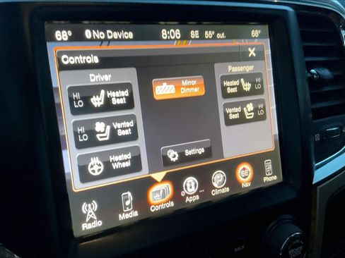 Used 2015 RAM 3500 Laramie Longhorn image 33