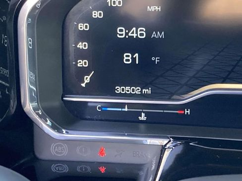 Used 2022 GMC Sierra 1500 SLT w/ SLT Convenience Package image 26