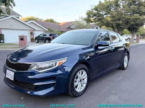 Used 2016 Kia Optima LX FWD image 1