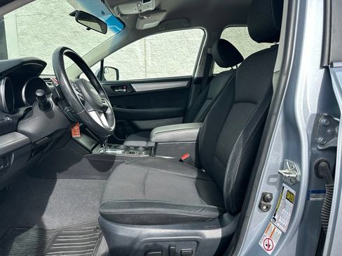 Used 2017 Subaru Outback 2.5i Premium AWD/4WD image 9