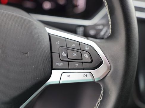 Used 2023 Volkswagen Tiguan SEL R-Line image 20