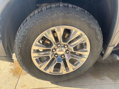 Certified 2023 GMC Sierra 1500 Denali image 13