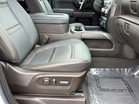 Used 2021 GMC Sierra 2500 Denali w/ Denali Ultimate Package image 26