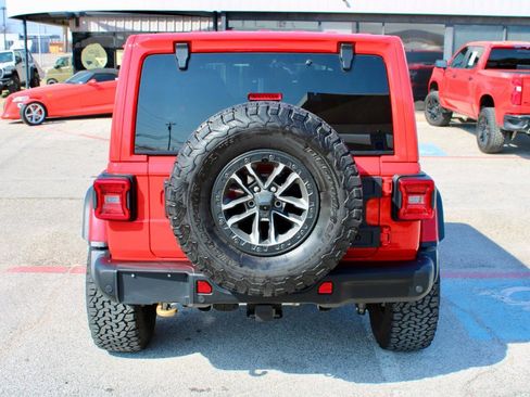 Used 2024 Jeep Wrangler Rubicon 392 image 5