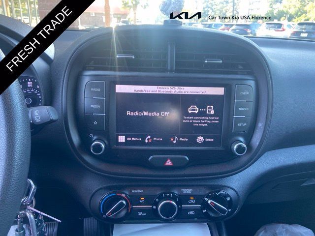 Certified 2022 Kia Soul LX w/ Technology Package FWD image 5
