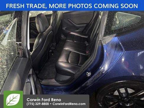 Used 2022 Tesla Model 3 Long Range image 9