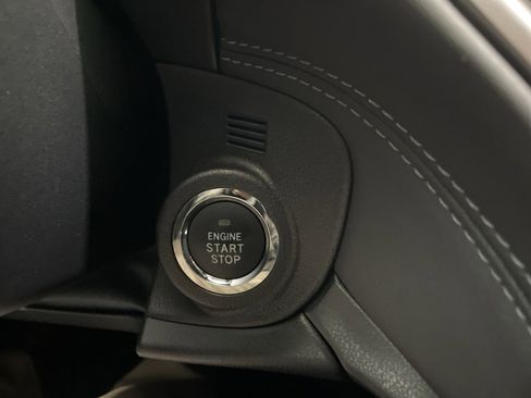 Used 2023 Subaru Outback Premium image 19