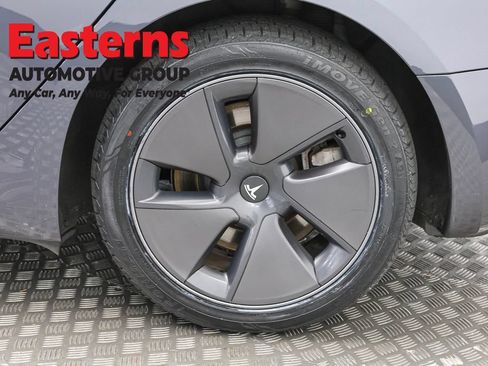 Used 2023 Tesla Model 3 Standard Range RWD image 27