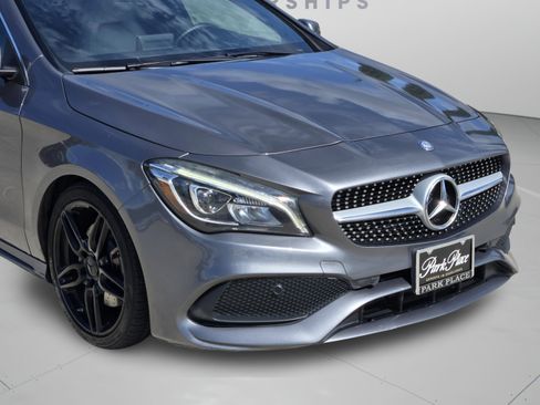 Used 2017 Mercedes-Benz CLA 250 image 31
