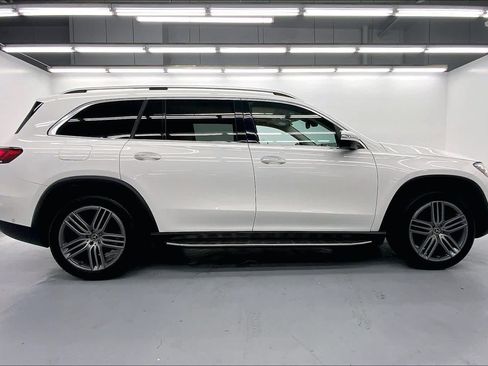 Certified 2021 Mercedes-Benz GLS 450 4MATIC image 5