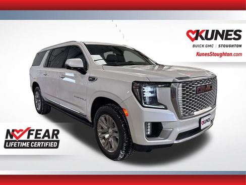 Used 2023 GMC Yukon XL Denali w/ Max Trailering Package image 1