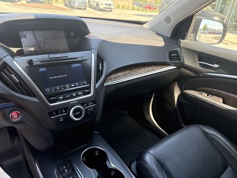 Used 2020 Acura MDX SH-AWD w/ Technology Package image 12