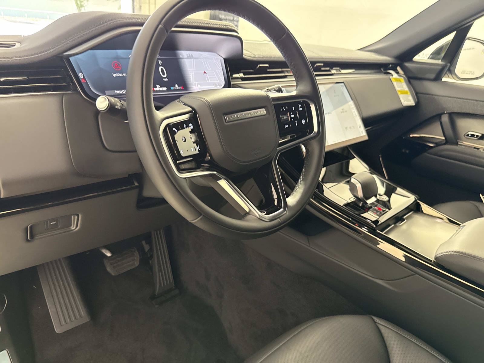 New 2027 Land Rover Range Rover Sport SE AWD/4WD image 23