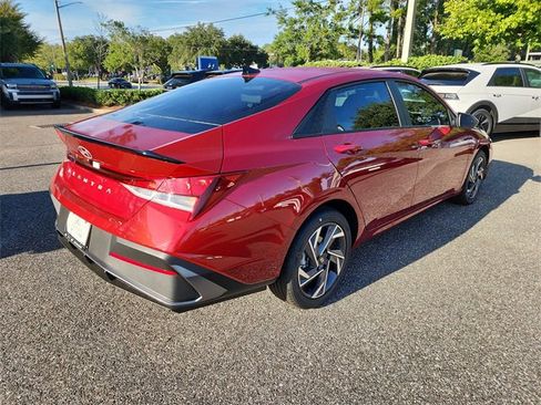 New 2025 Hyundai Elantra Sport image 3