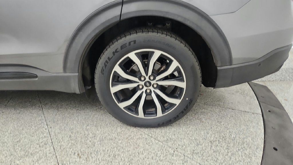Used 2021 Ford Explorer ST w/ Equipment Group 401A AWD/4WD image 12