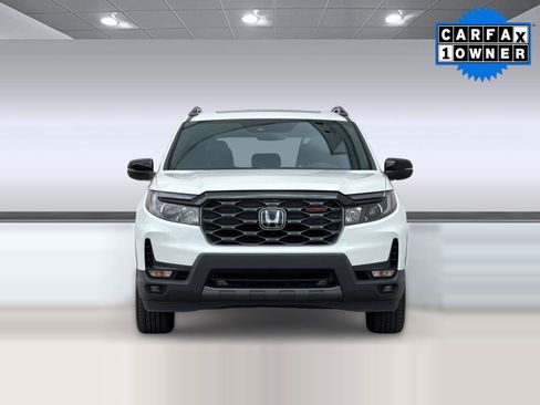 Used 2023 Honda Passport TrailSport image 6