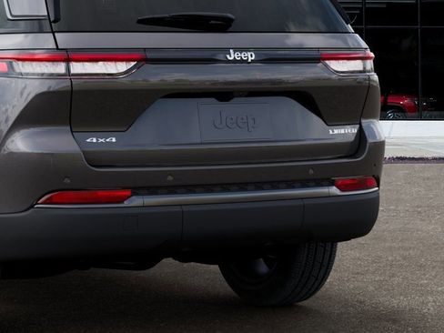 New 2026 Jeep Grand Cherokee Limited image 13