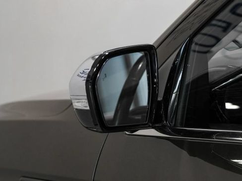 Used 2020 Lincoln Navigator Black Label w/ Cargo Convenience Package AWD/4WD image 39