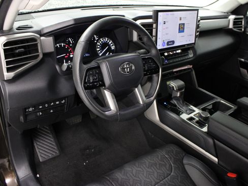 Used 2023 Toyota Tundra Limited w/ Power Package AWD/4WD image 15