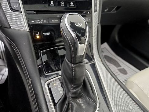 Used 2019 INFINITI Q60 Red Sport 400 w/ Proassist Package image 15