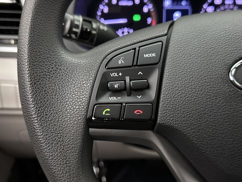 Used 2017 Hyundai Tucson SE w/ SE Popular Package 02 FWD image 17