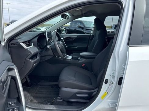 Used 2025 Toyota RAV4 LE image 18