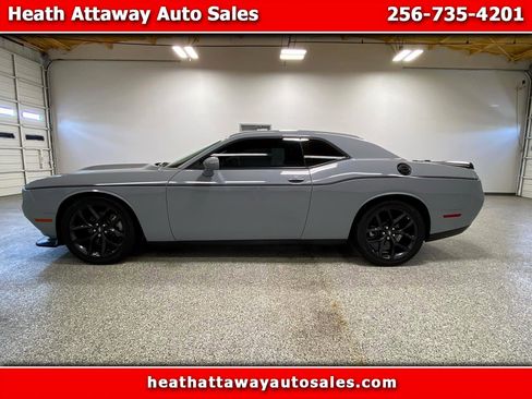 Used 2022 Dodge Challenger GT w/ Driver Convenience Group image 1