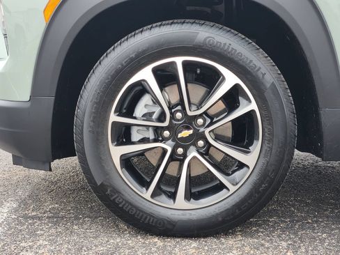 Used 2026 Chevrolet TrailBlazer LT w/ Convenience Package FWD image 10