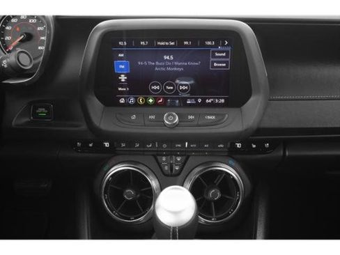 Used 2019 Chevrolet Camaro LT w/ Technology Package RWD image 13