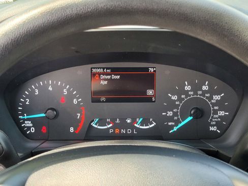 Used 2022 Ford Escape SE image 27