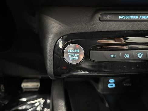 Used 2023 Ford Escape ST-Line Select w/ Tech Pack #2 image 24