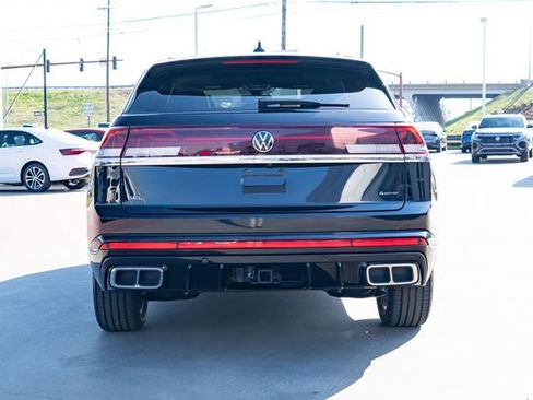Certified 2024 Volkswagen Atlas Cross Sport SEL R-Line image 5
