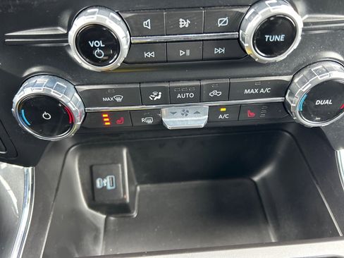 Certified 2022 Ford F150 XLT w/ Equipment Group 302A High AWD/4WD image 29