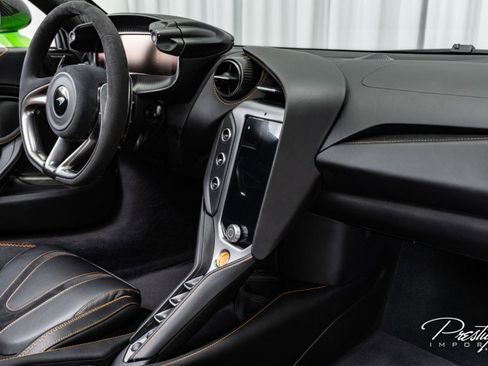 Used 2025 McLaren 750S Spider image 69