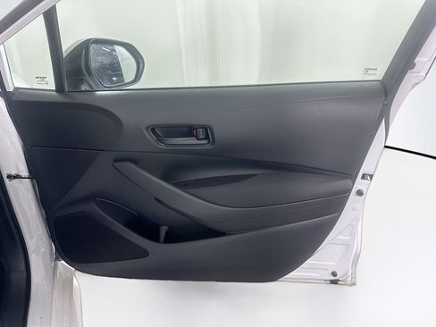 Used 2024 Toyota Corolla LE image 30