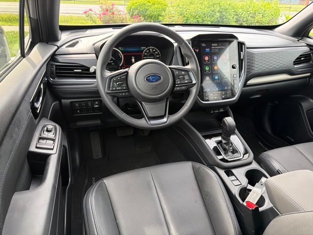Used 2025 Subaru Forester Limited AWD/4WD image 20