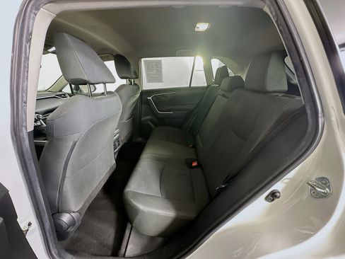 Used 2023 Toyota RAV4 LE AWD/4WD image 26