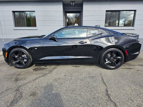 Used 2024 Chevrolet Camaro LT w/ RS Package image 2