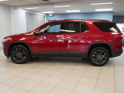 Used 2020 Chevrolet Traverse RS w/ LPO, Floor Liner Package FWD image 2