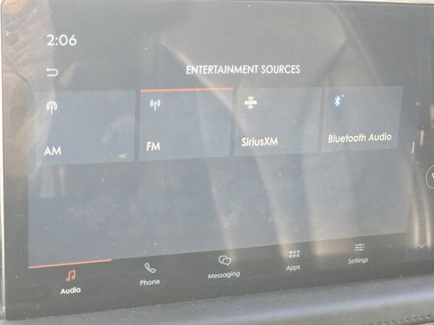 Used 2022 Lincoln Nautilus FWD image 5