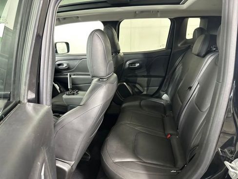 Used 2019 Jeep Renegade Limited w/ UConnect 8.4 Nav Group image 25