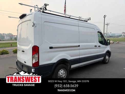 Used 2025 Ford Transit 250 148 Medium Roof Extended AWD image 5