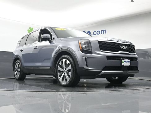 Used 2022 Kia Telluride EX w/ EX Premium Package AWD/4WD image 27