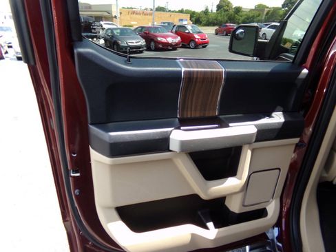 Used 2016 Ford F150 Lariat AWD/4WD image 35