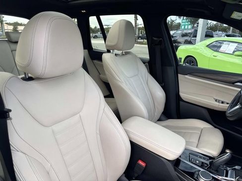 Used 2021 BMW X3 M40i w/ Premium Package image 17