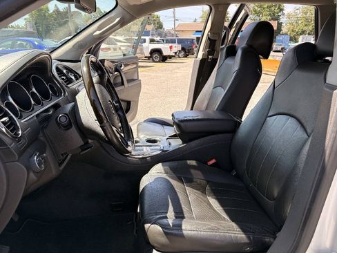 Used 2017 Buick Enclave Leather FWD image 19