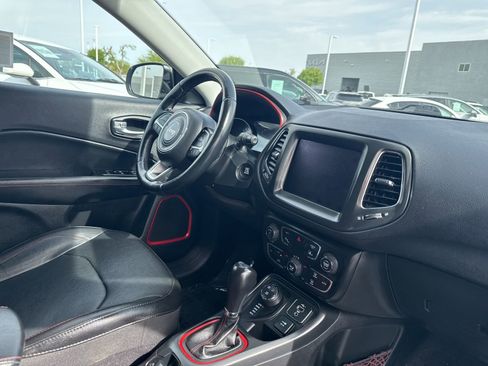 Used 2021 Jeep Compass Trailhawk image 25