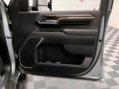 Used 2024 Chevrolet Silverado 2500 LT w/ All Star Edition image 19