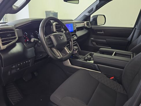 Used 2026 Toyota Tundra SR5 w/ SR5 Convenience Package RWD image 17